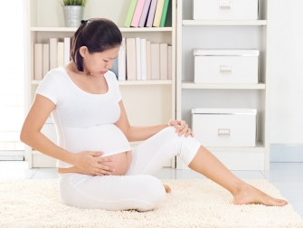 Bị viêm lộ tuyến cổ tử cung có mang thai được không?